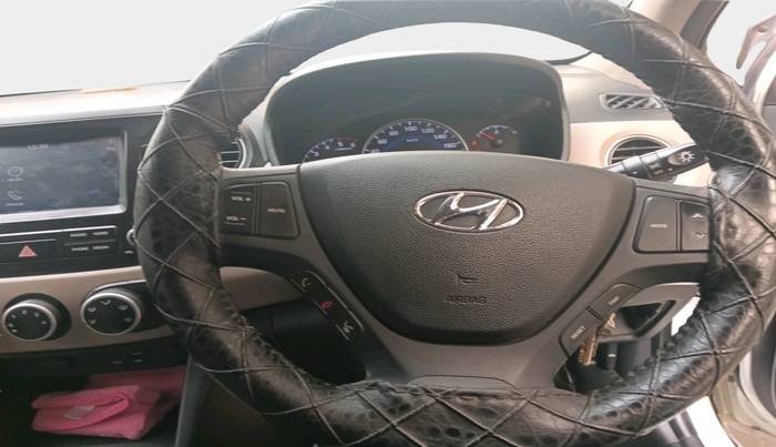 2017 Hyundai Grand i10 SPORTZ (O) 1.2 U2 CRDI, Diesel, Manual, 42,931 km, interior