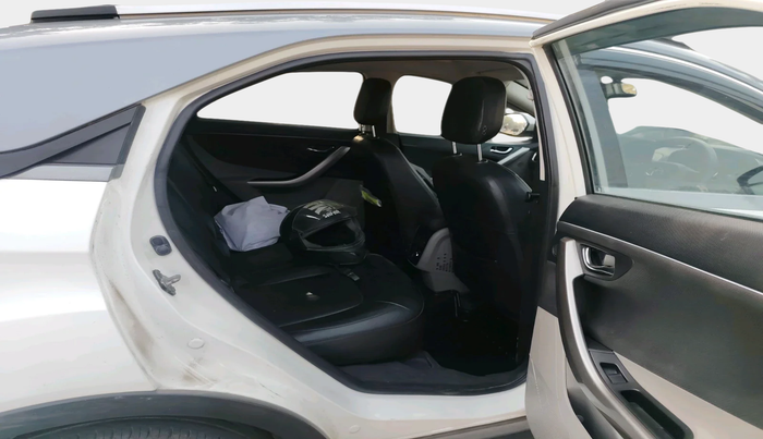 2019 Tata NEXON XZA PLUS PETROL DUAL TONE, Petrol, Automatic, 1,02,322 km, interior