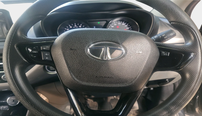 2018 Tata NEXON XZ PLUS DIESEL, Diesel, Manual, 21,490 km, interior