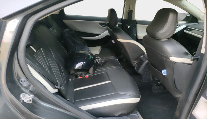 2024 Tata NEXON CREATIVE + SUNROOF 1.2 PETROL, Petrol, Manual, 3,978 km, interior