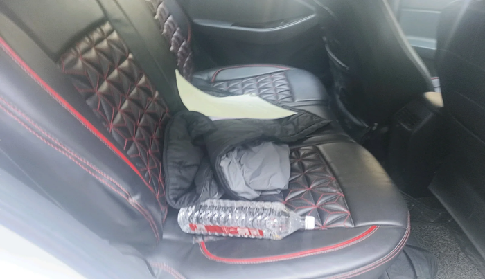 2015 Hyundai i20 Active 1.2 S, Petrol, Manual, 1,55,911 km, interior