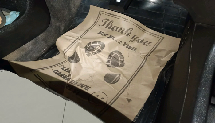 2017 Renault Kwid RXL 0.8 02 Anniversary Edition, Petrol, Manual, 71,661 km, interior