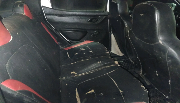 2017 Renault Kwid RXL 0.8 02 Anniversary Edition, Petrol, Manual, 71,661 km, interior