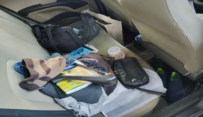 2011 Hyundai i10 MAGNA 1.2, Petrol, Manual, 97,422 km, interior