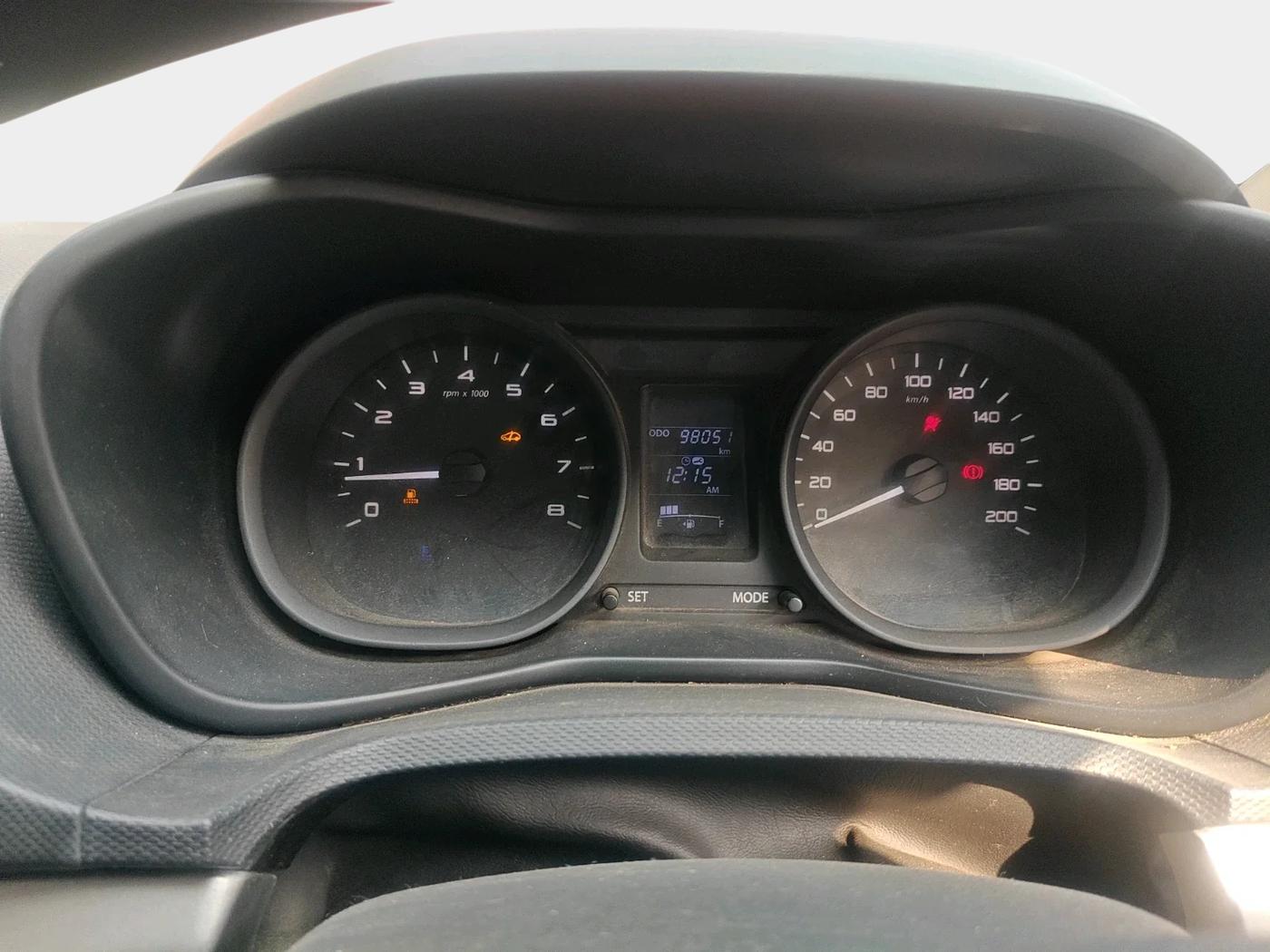 2017 Tata NEXON XM DIESEL, Diesel, Manual, 98,051 km, interior