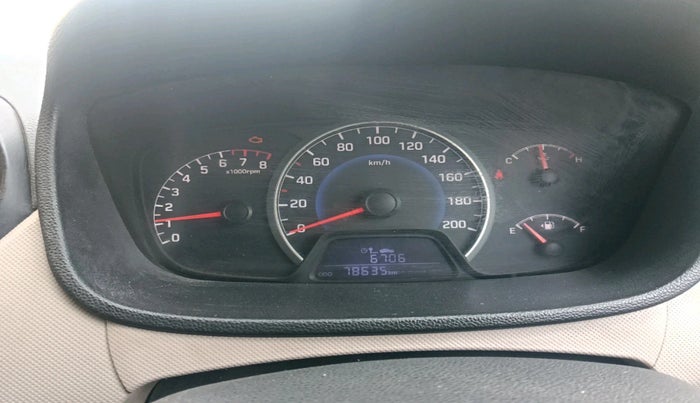 2016 Hyundai Grand i10 SPORTZ 1.2 KAPPA VTVT, CNG, Manual, 78,635 km, interior