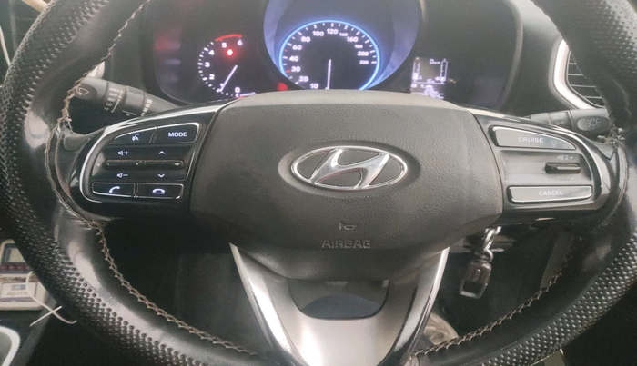 2019 Hyundai VENUE SX 1.4 CRDI, Diesel, Manual, 1,38,764 km, interior