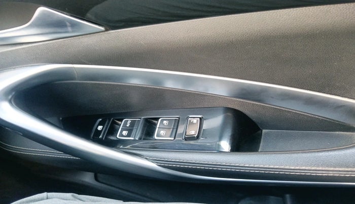 2019 MG HECTOR SHARP 1.5 DCT PETROL, Petrol, Automatic, 70,860 km, interior