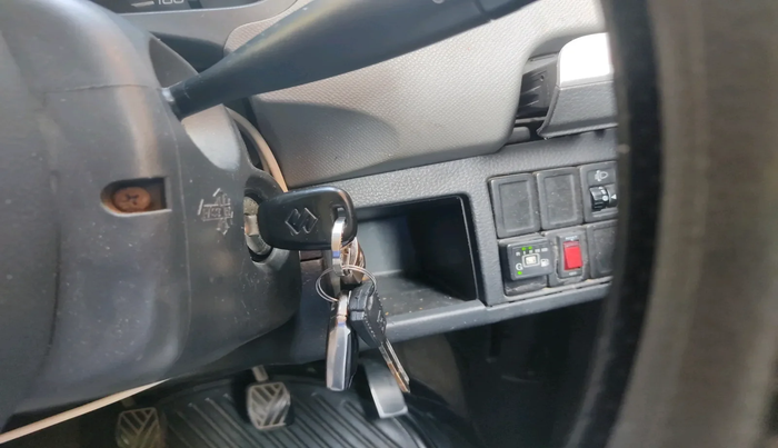 2011 Maruti Wagon R 1.0 LXI, Petrol, Manual, 1,45,034 km, interior