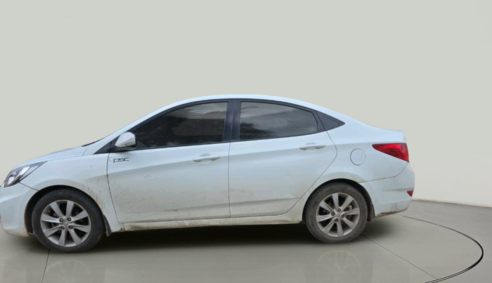 2012 Hyundai Verna FLUIDIC 1.6 CRDI SX, Diesel, Manual, 1,31,520 km, exterior