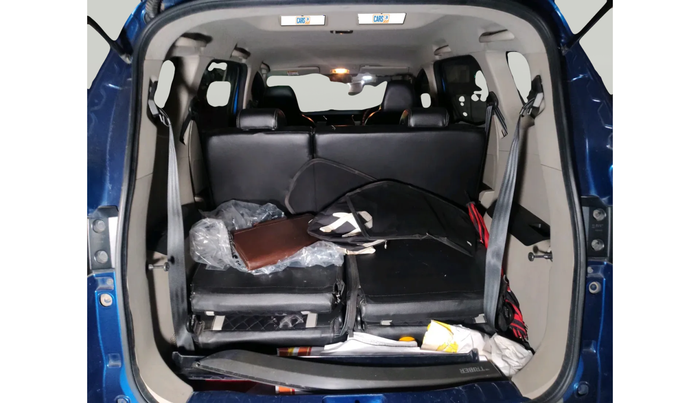 2020 Renault TRIBER RXT, Petrol, Manual, 73,059 km, exterior