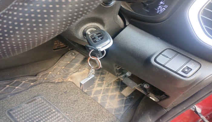 2019 Hyundai VENUE S 1.0 TURBO MT, Petrol, Manual, 51,352 km, interior