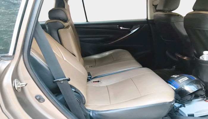 2018 Toyota Innova Crysta 2.4 G 8 STR, Diesel, Manual, 79,800 km, interior
