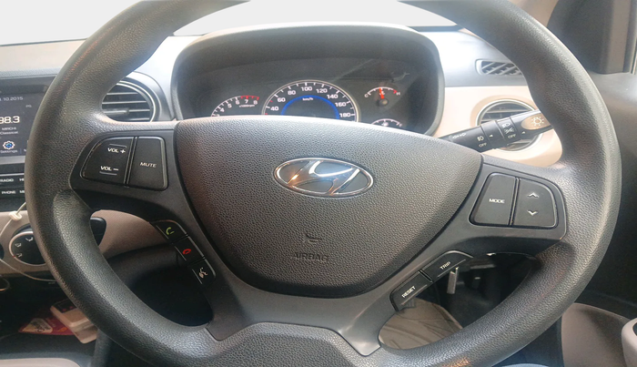 2018 Hyundai Grand i10 SPORTZ 1.2 KAPPA VTVT, Petrol, Manual, 20,538 km, interior