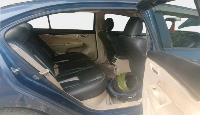 2017 Maruti Ciaz DELTA 1.4 MT PETROL, Petrol, Manual, 39,599 km, interior