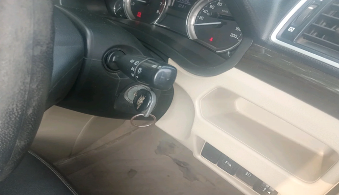 2017 Maruti Ciaz DELTA 1.4 MT PETROL, Petrol, Manual, 39,599 km, interior