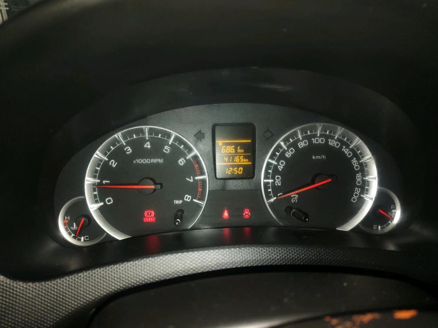 2013 Maruti Swift VXI, Petrol, Manual, 41,165 km, interior