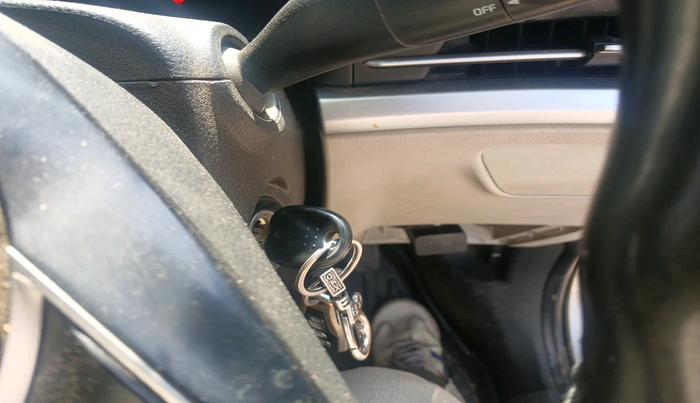 2023 KIA CARENS PREMIUM 1.5 DIESEL 7 STR, Diesel, Manual, 90,822 km, interior