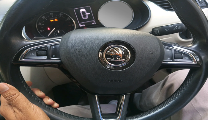 2016 Skoda Octavia ELEGANCE 1.8 TSI AT, Petrol, Automatic, 98,028 km, interior