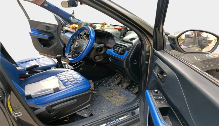 2025 Tata PUNCH Adventure Plus (S) iCNG, Petrol, Manual, 21,160 km, interior