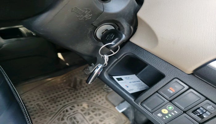 2018 Maruti Wagon R 1.0 LXI CNG, CNG, Manual, 1,08,559 km, interior