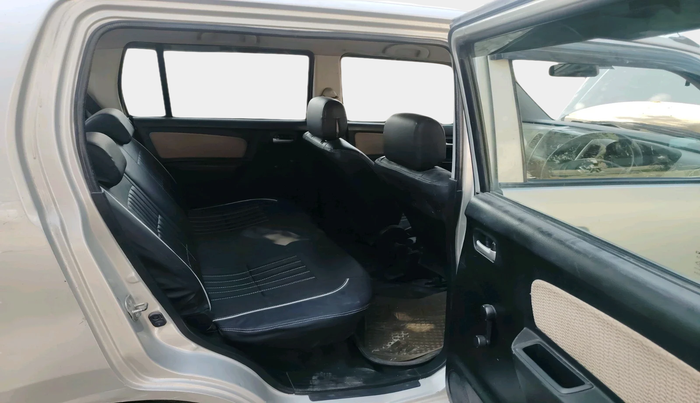 2018 Maruti Wagon R 1.0 LXI CNG, CNG, Manual, 1,08,559 km, interior
