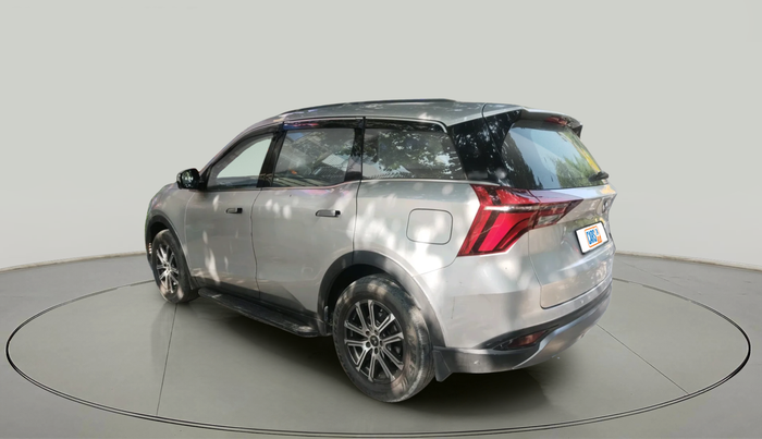 2022 Mahindra XUV700 AX 7 LUXURY D AT 7 STR, Diesel, Automatic, 33,788 km, exterior