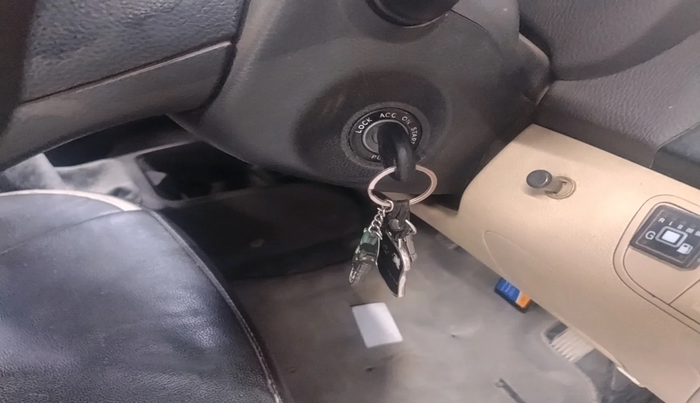 2017 Hyundai Eon ERA +, Petrol, Manual, 67,840 km, interior