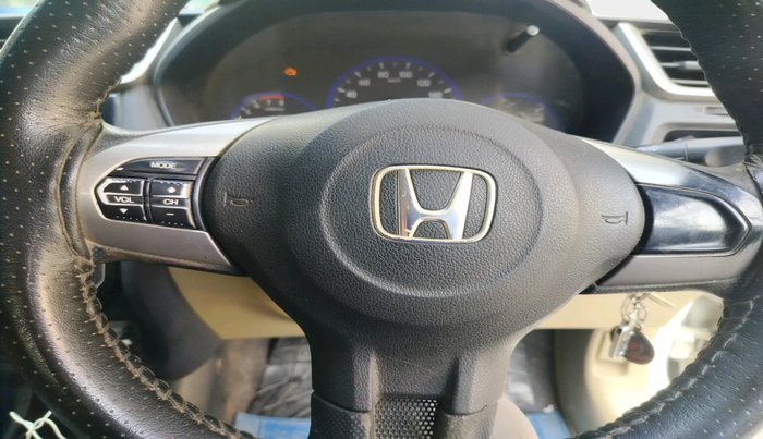 2016 Honda Amaze 1.2L I-VTEC S, Petrol, Manual, 69,527 km, interior