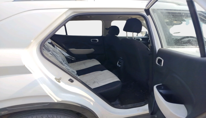 2024 Hyundai VENUE S 1.2, Petrol, Manual, 10 km, interior