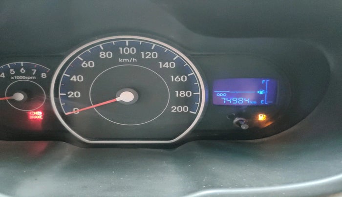 2011 Hyundai i10 MAGNA 1.2, Petrol, Manual, 74,984 km, interior