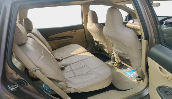 2015 Honda Mobilio 1.5L I-VTEC V, Petrol, Manual, 79,795 km, interior