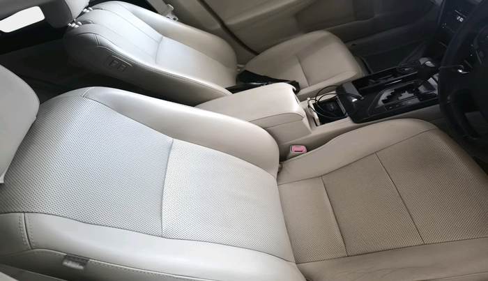 2016 Toyota Camry HYBRID, Hybrid, Automatic, 29,527 km, interior