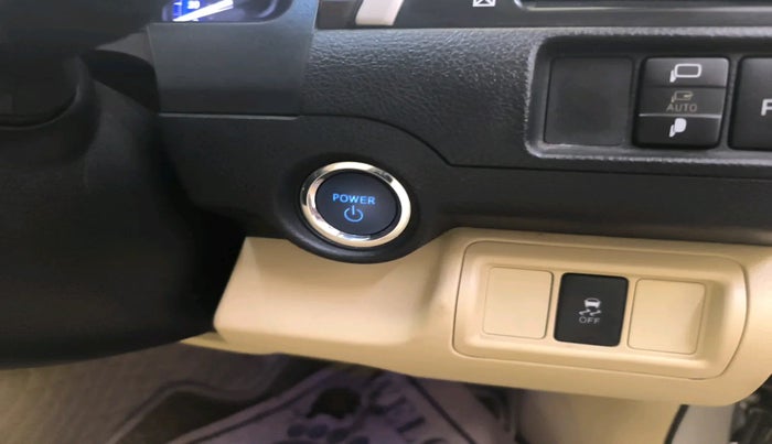 2016 Toyota Camry HYBRID, Hybrid, Automatic, 29,527 km, interior