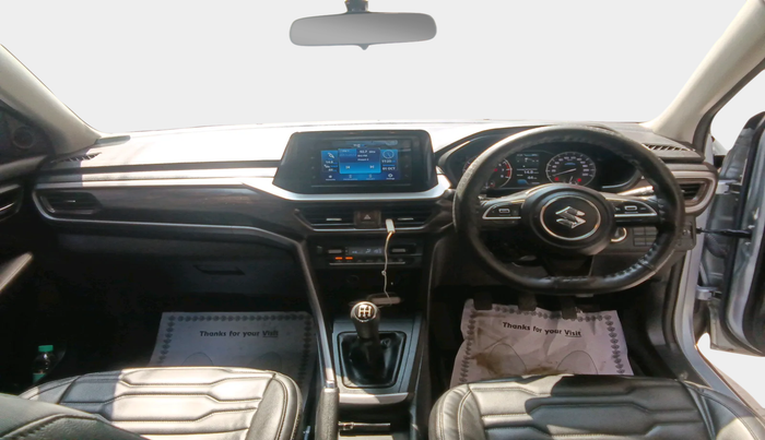 2022 Maruti BREZZA ZXI SMART HYBRID , Petrol, Manual, 19,684 km, interior