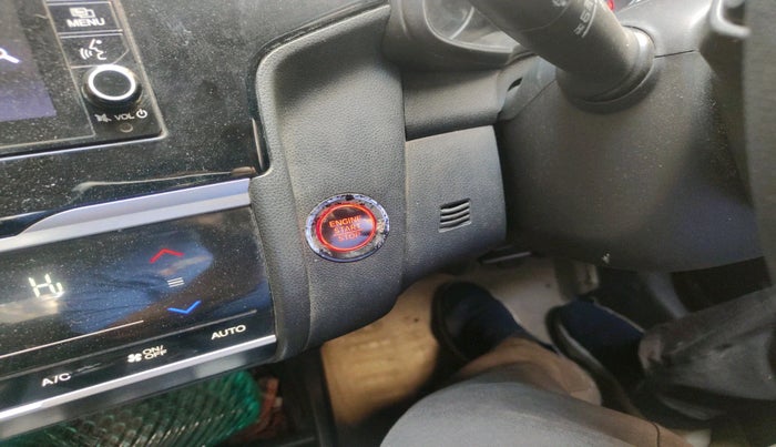 2017 Honda WR-V 1.5L I-DTEC VX MT, Diesel, Manual, 1,30,866 km, interior