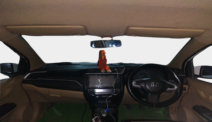 2017 Honda Amaze 1.2L I-VTEC S, Petrol, Manual, 81,598 km, interior