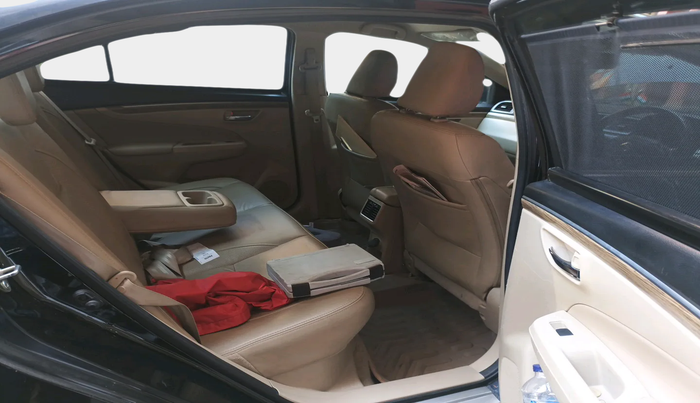 2019 Maruti Ciaz ALPHA 1.5 SHVS PETROL, Petrol, Manual, 75,975 km, interior