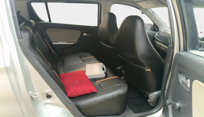2017 Maruti Alto K10 VXI, Petrol, Manual, 25,221 km, interior