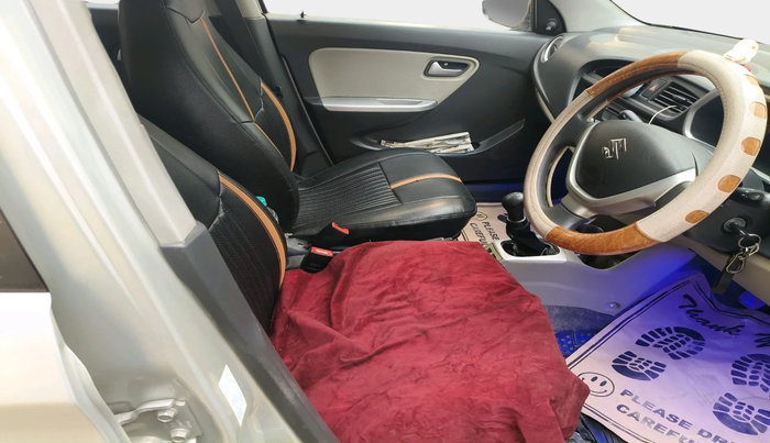 2017 Maruti Alto K10 VXI, Petrol, Manual, 25,221 km, interior
