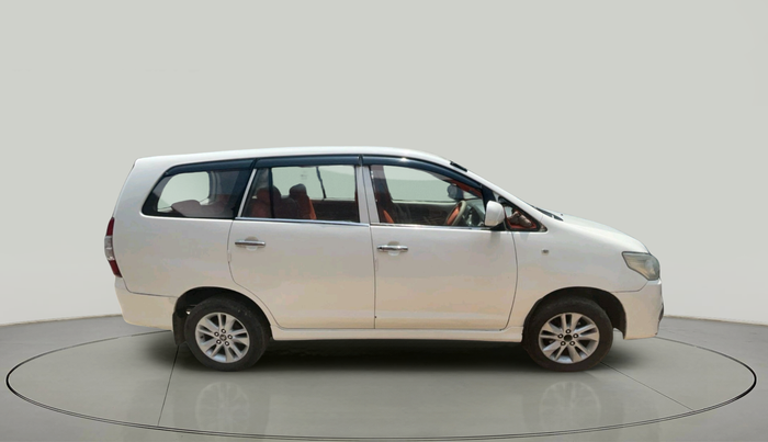 2012 Toyota Innova 2.5 G2 8STR, Diesel, Manual, 43,175 km, exterior