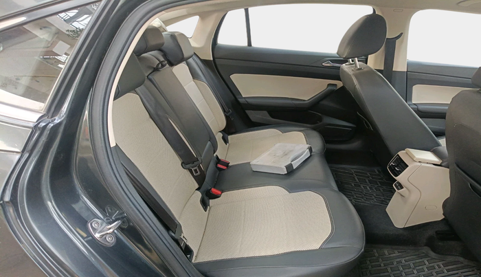 2022 Skoda SLAVIA STYLE 1.5L TSI DSG, Petrol, Automatic, 31,410 km, interior