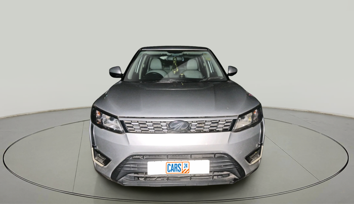 2019 Mahindra XUV300 W6 1.5 DIESEL, Diesel, Manual, 72,881 km, exterior