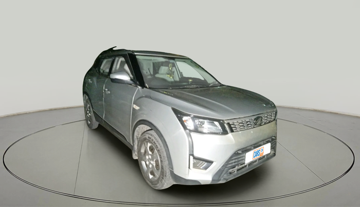 2019 Mahindra XUV300 W6 1.5 DIESEL, Diesel, Manual, 72,881 km, exterior