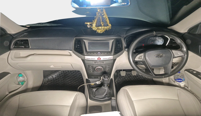 2019 Mahindra XUV300 W6 1.5 DIESEL, Diesel, Manual, 72,881 km, interior