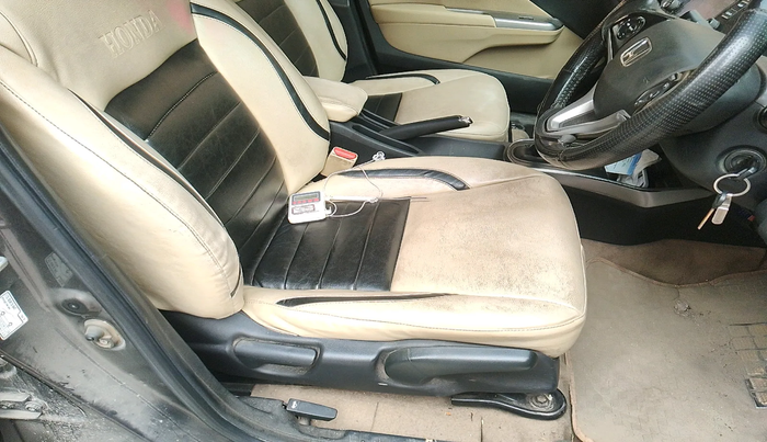 2015 Honda City 1.5L I-VTEC V MT, Petrol, Manual, 1,56,612 km, interior