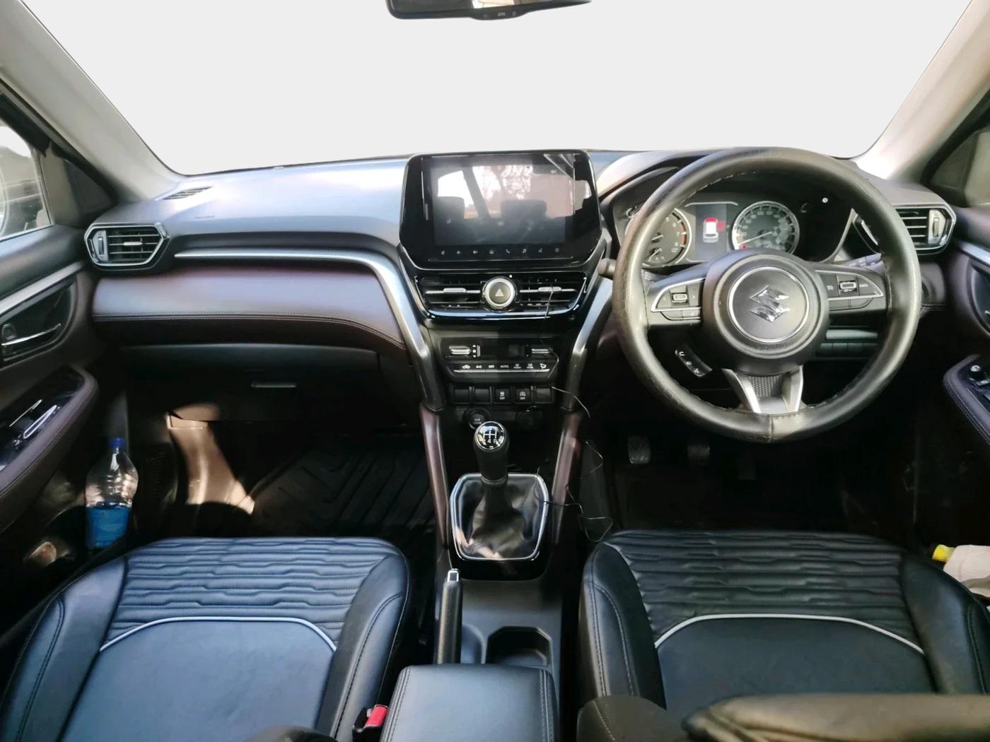 2023 Maruti Grand Vitara ZETA SMART HYBRID, Petrol, Manual, 6,246 km, interior