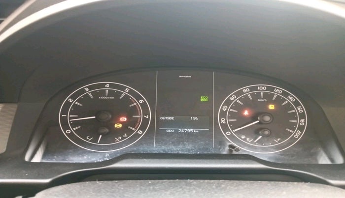 2020 Toyota Innova Crysta 2.7 GX 8 STR, Petrol, Manual, 24,795 km, interior