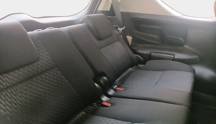 2020 Toyota Innova Crysta 2.7 GX 8 STR, Petrol, Manual, 24,795 km, interior