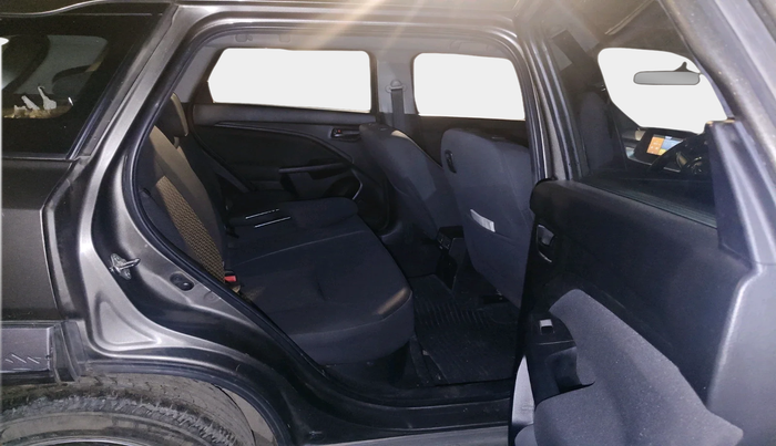 2023 Maruti BREZZA VXI, Petrol, Manual, 26,568 km, interior